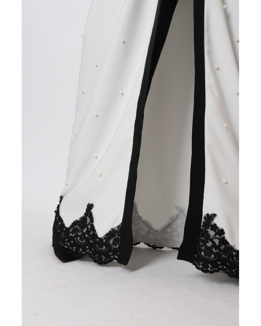 Orient Kimono with pearl