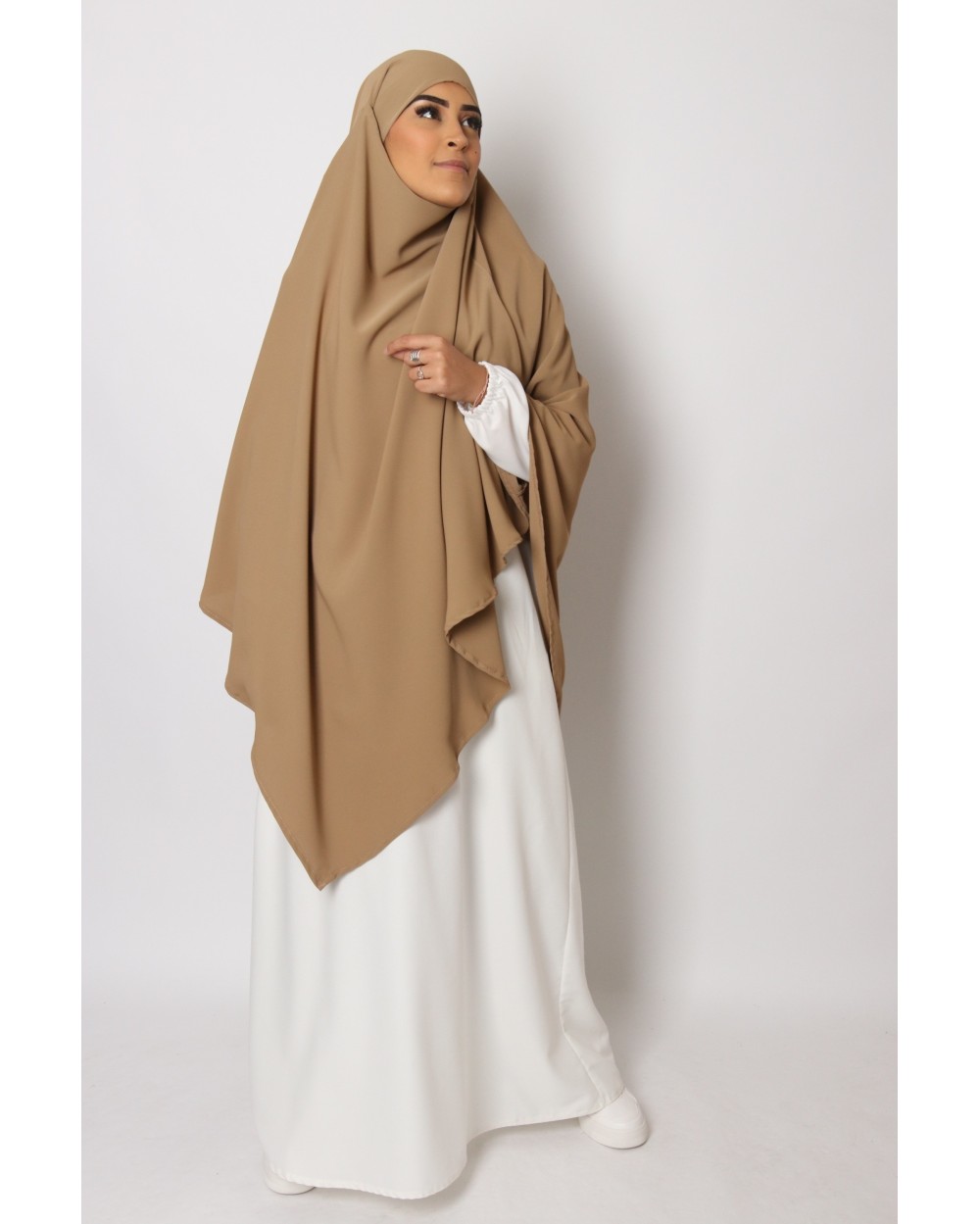 Khimar long point silk medina