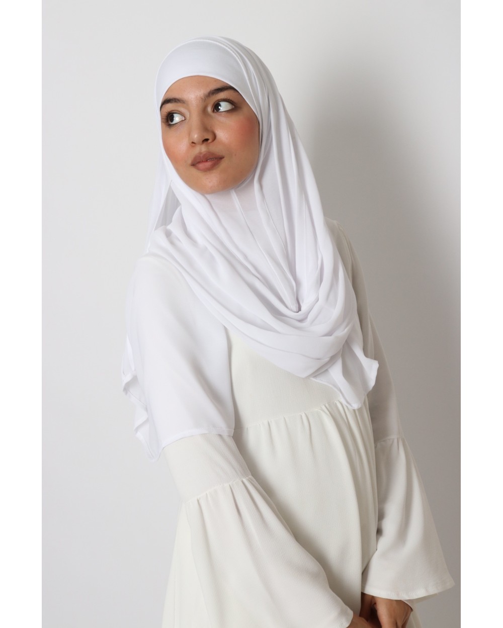 Hijab mousseline Style uni à enfiler