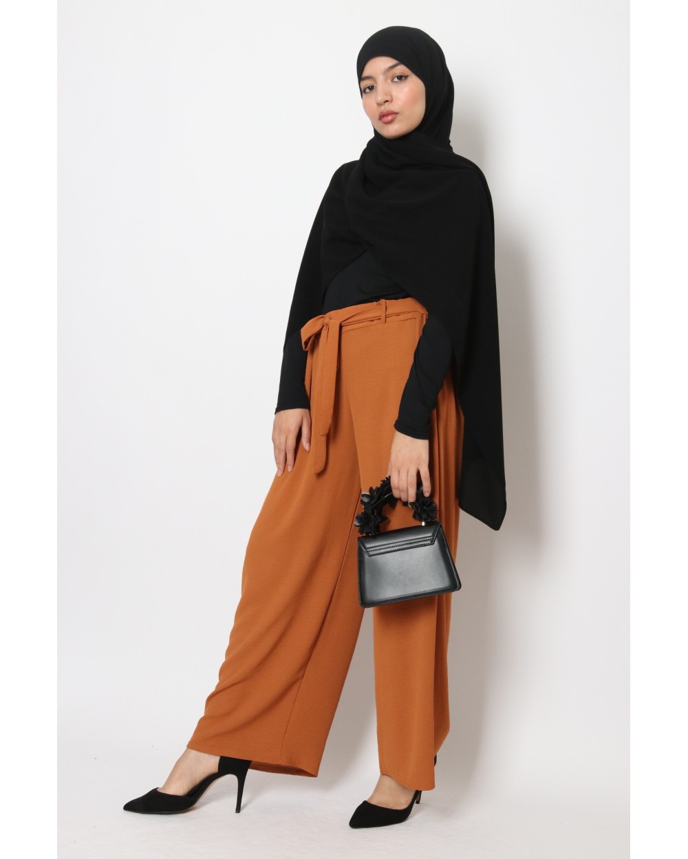 Jazz pants with belt
