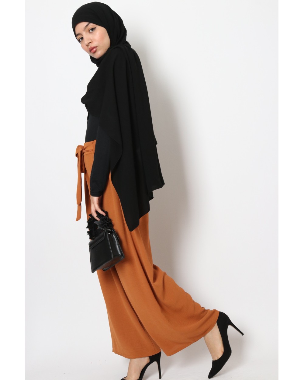 Jazz pants with belt