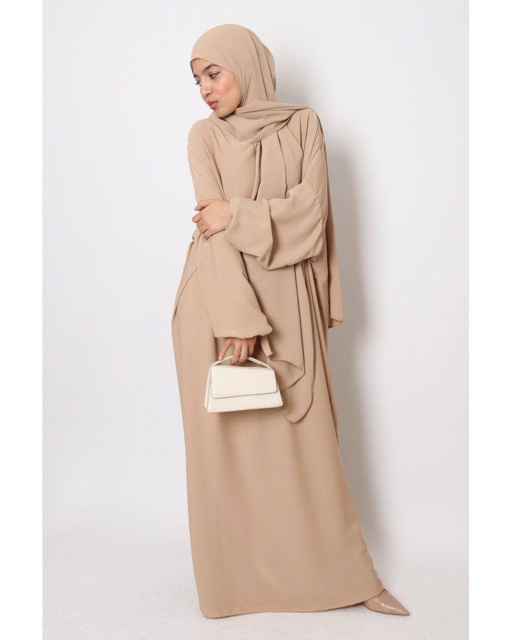 Robe hijab intégré