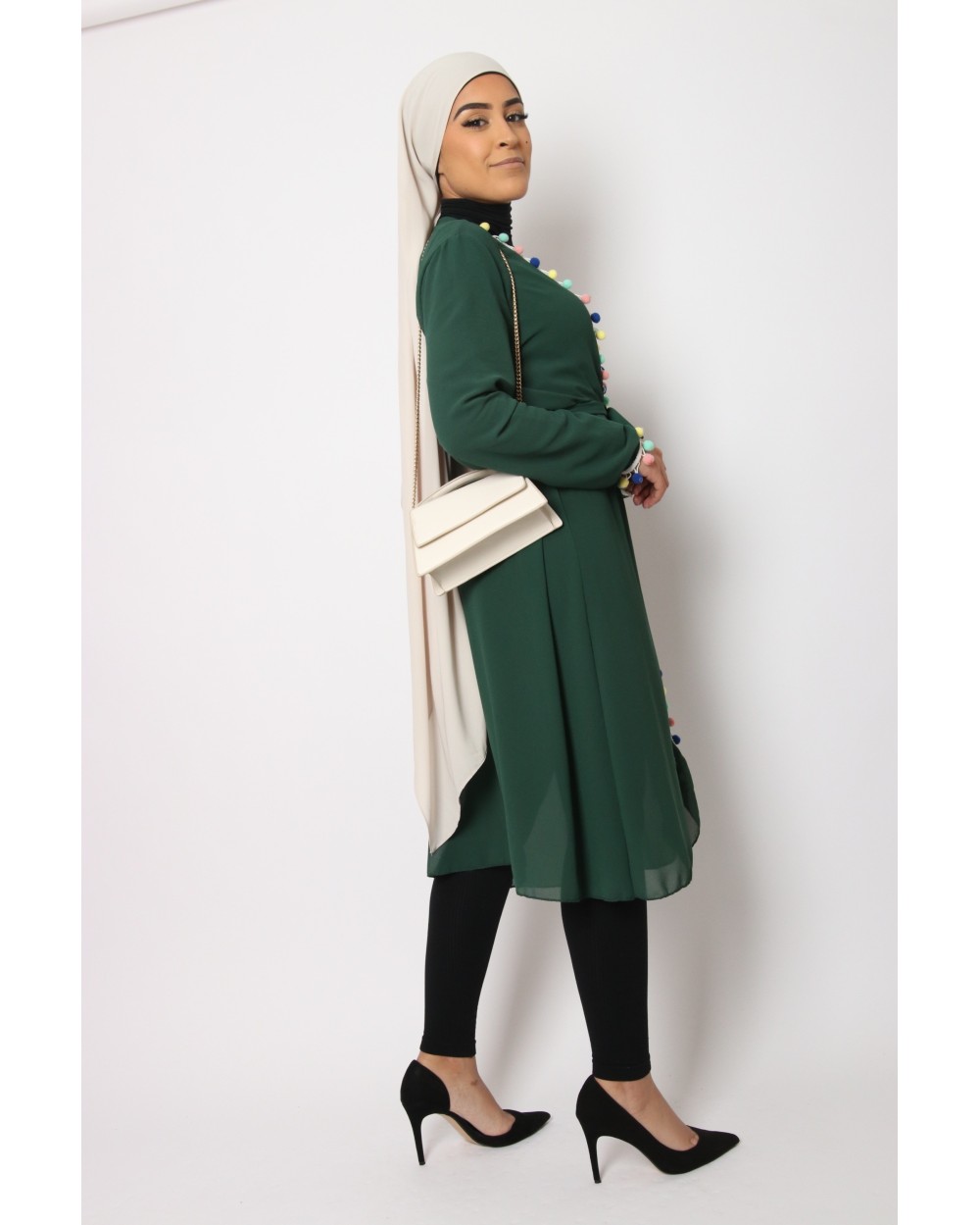 Kimono with multicolor pompom