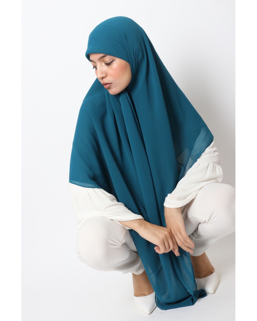 Nissa square chiffon hijab 150cm