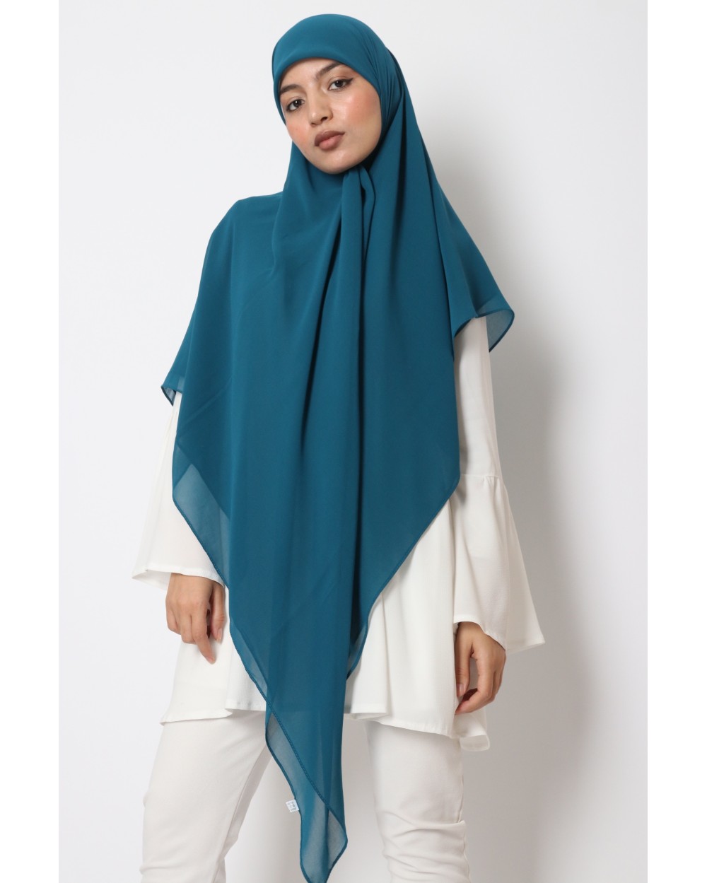 Nissa square chiffon hijab 150cm