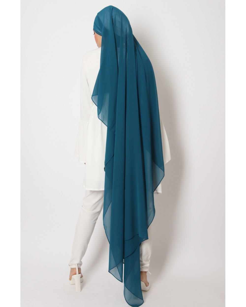 Nissa square chiffon hijab 150cm