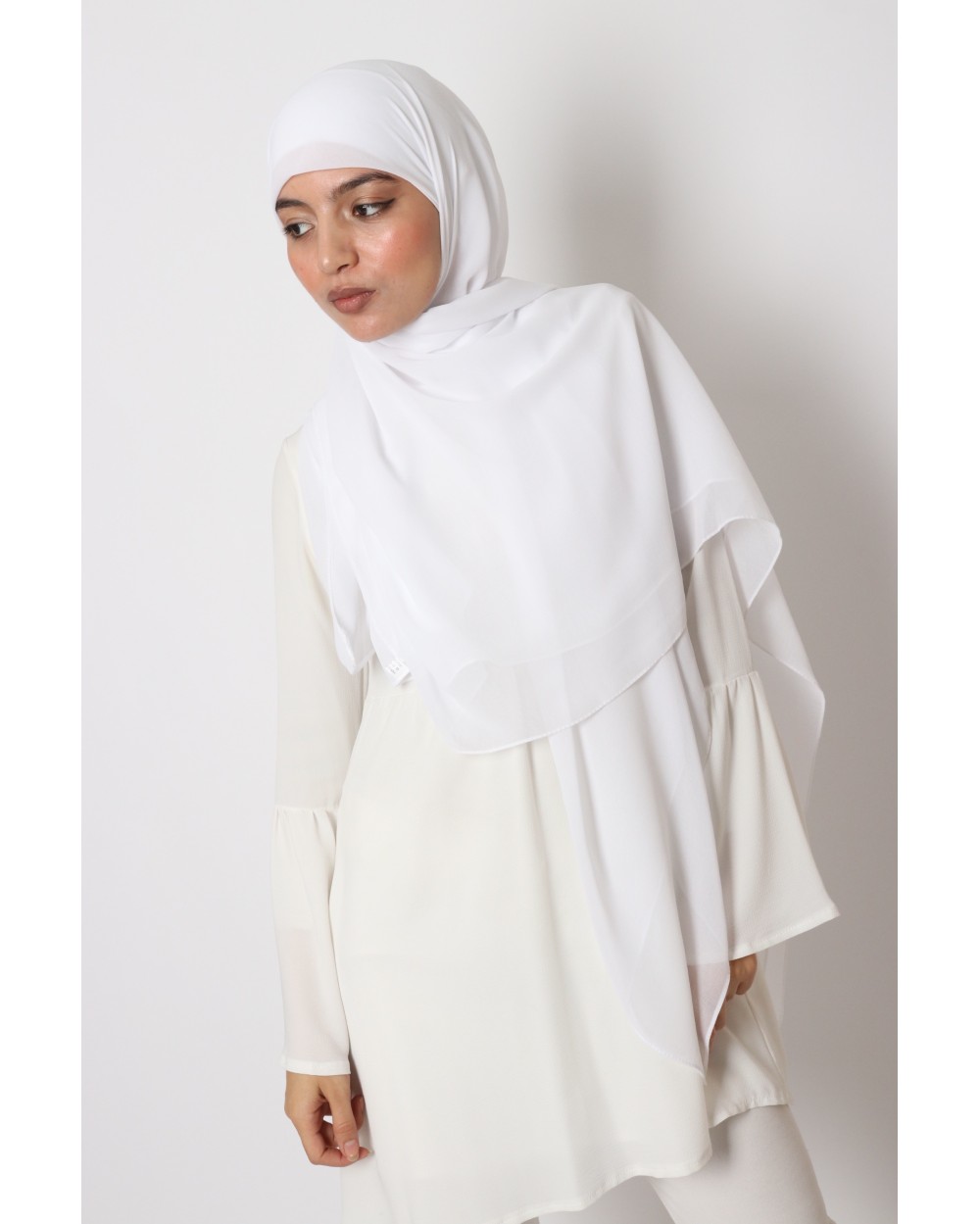 Nissa square chiffon hijab 150cm