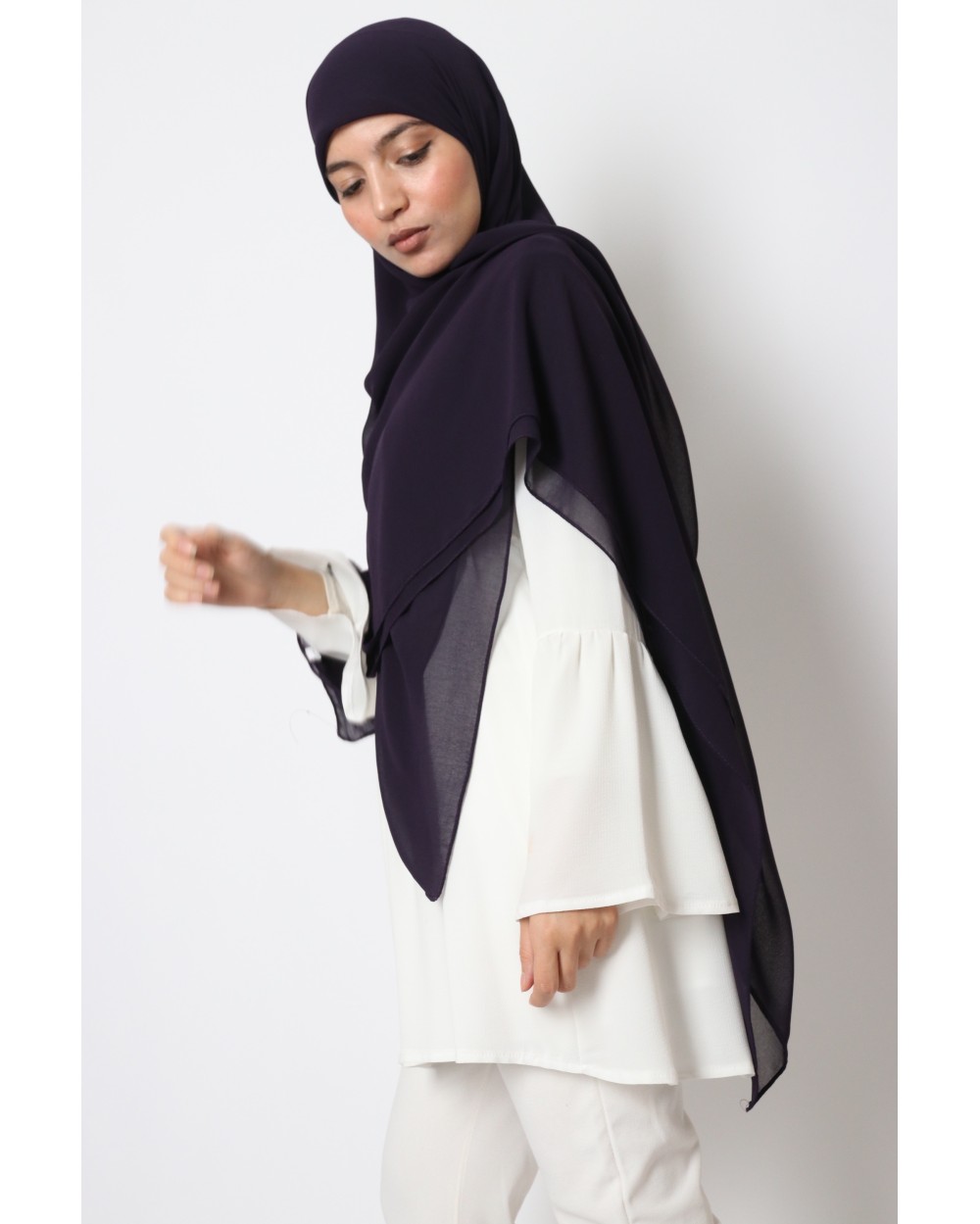 Nissa square chiffon hijab 150cm