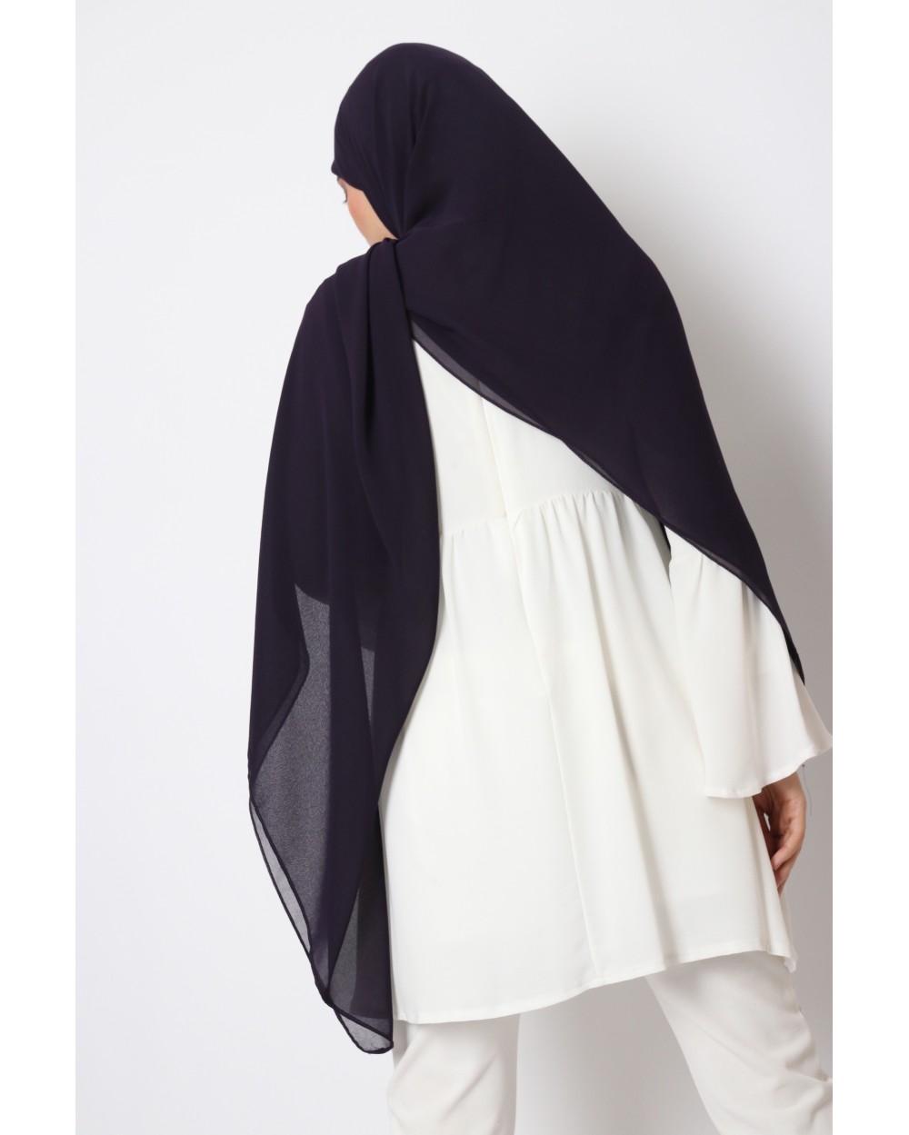 Nissa square chiffon hijab 150cm