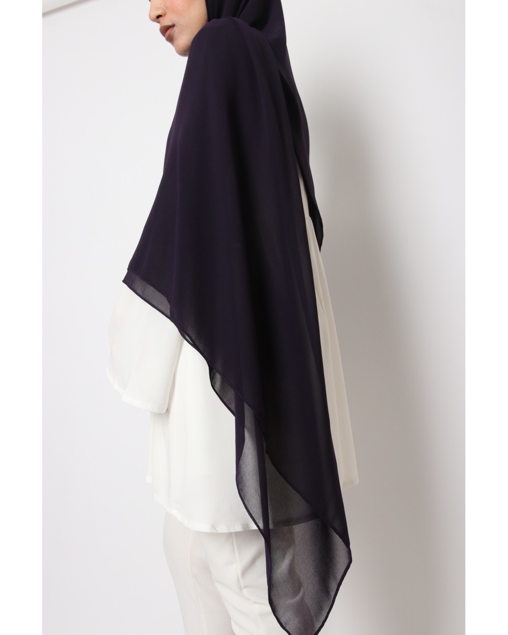 Nissa square chiffon hijab 150cm