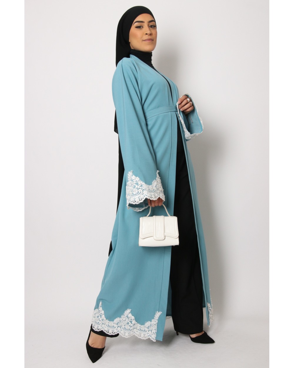 Kimono Orient white lace