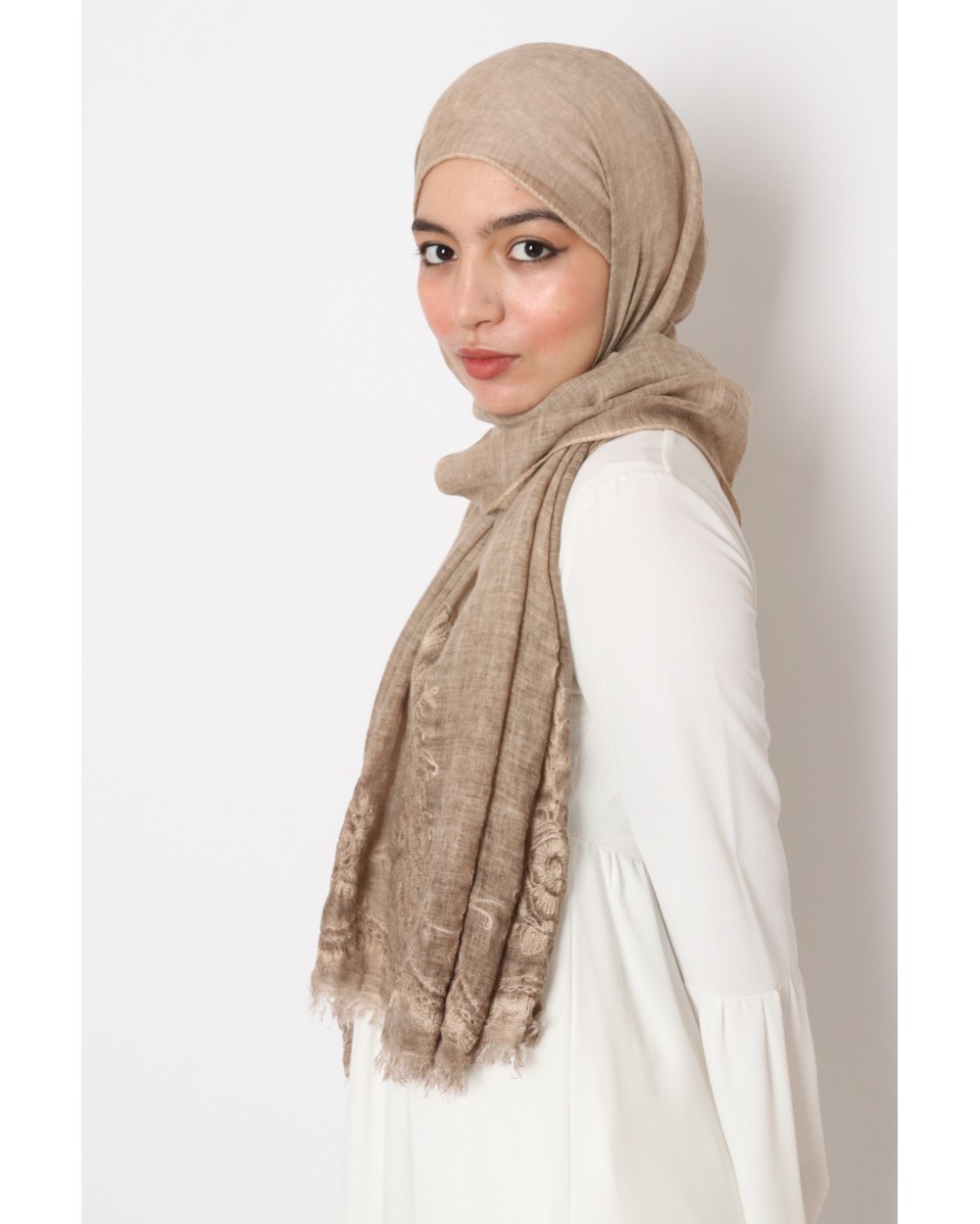 Maxi Hijab Sarah brodé