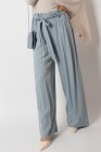Pantalon large ceinture à nouer