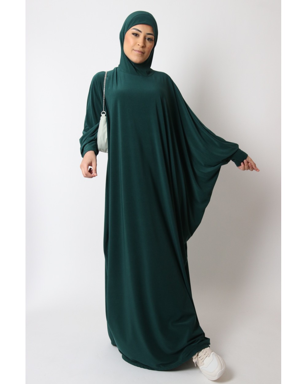 Abaya papillon cagoule intégré