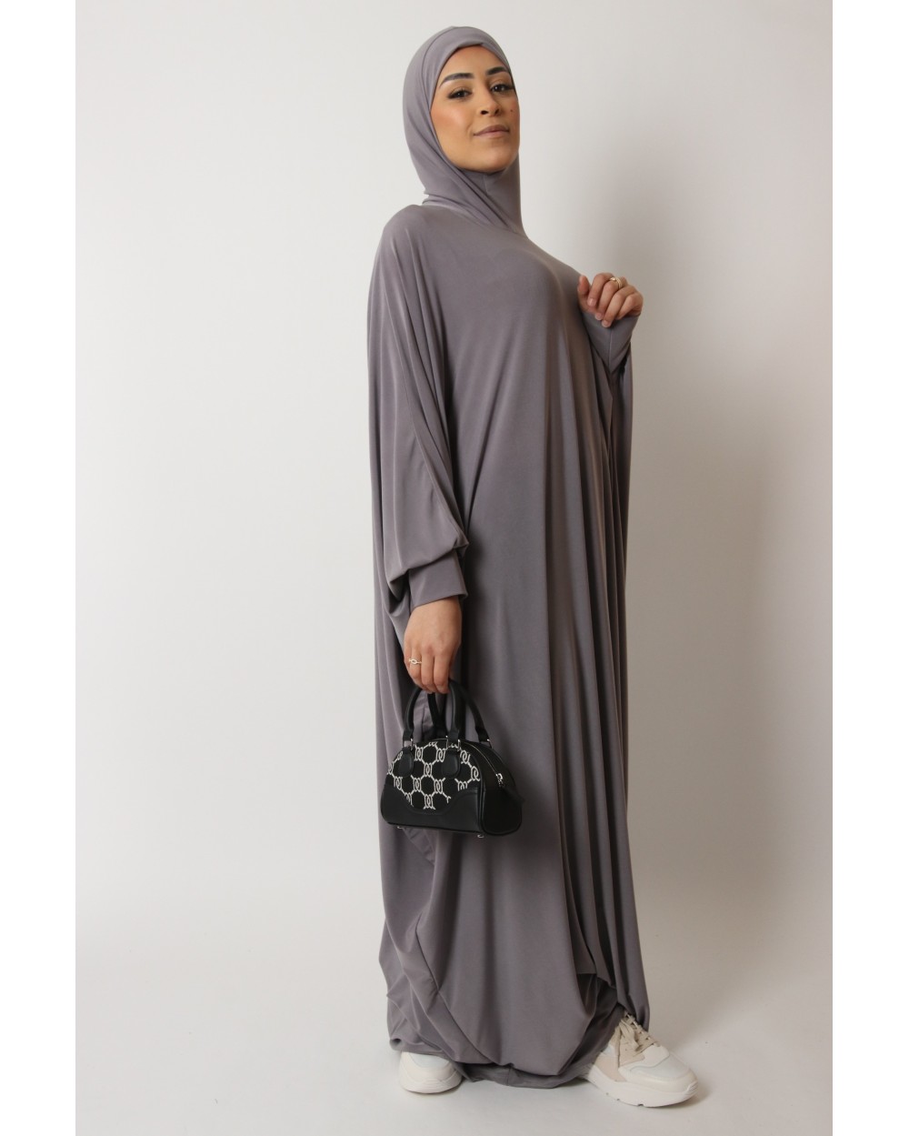 Abaya papillon cagoule intégré