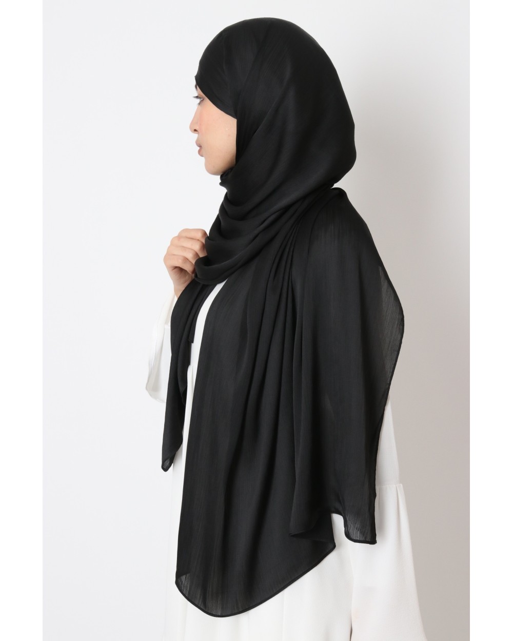 Hijab satin plissée à nouer