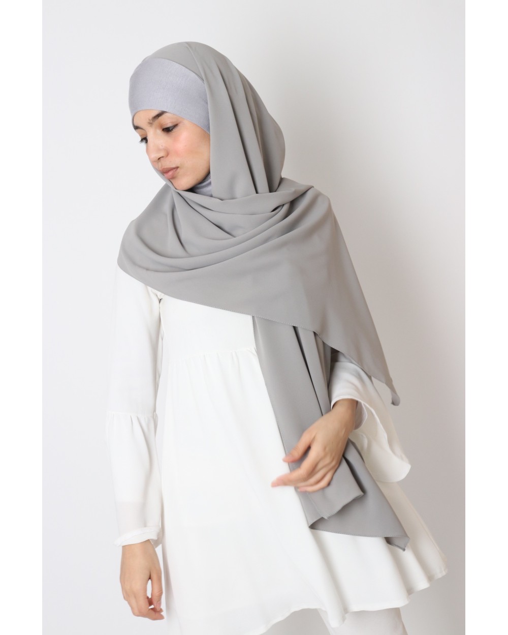 Hijab to put on hood integrated medina silk