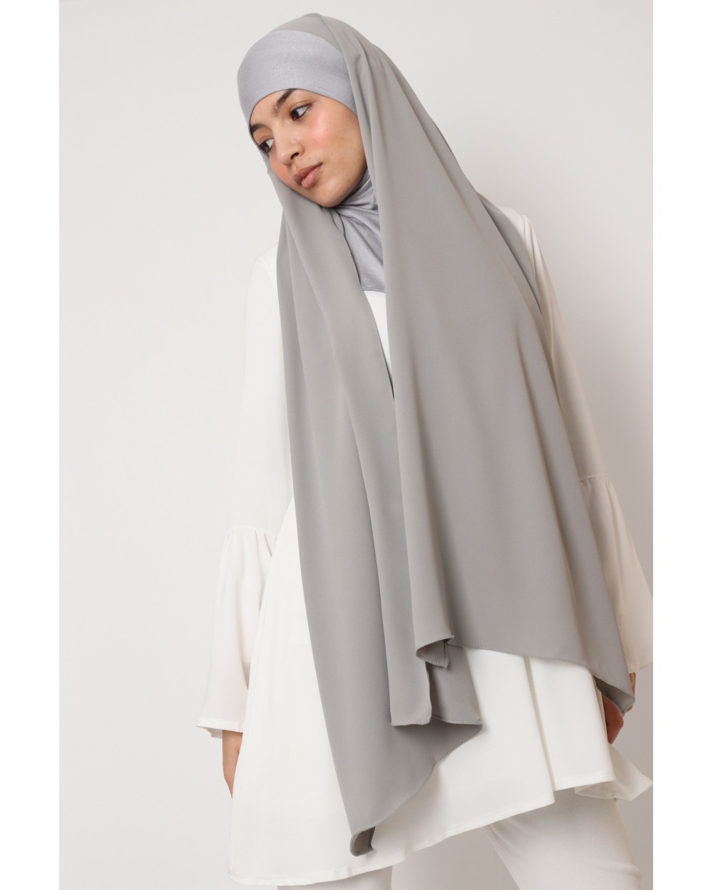 Hijab à enfiler cagoule intégré soie de médine