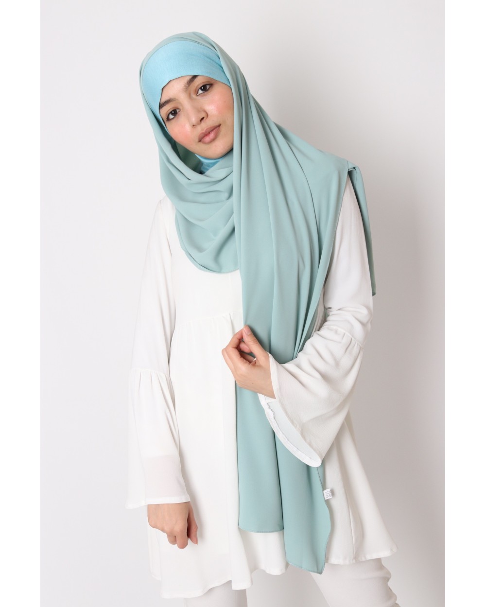 Hijab to put on hood integrated medina silk