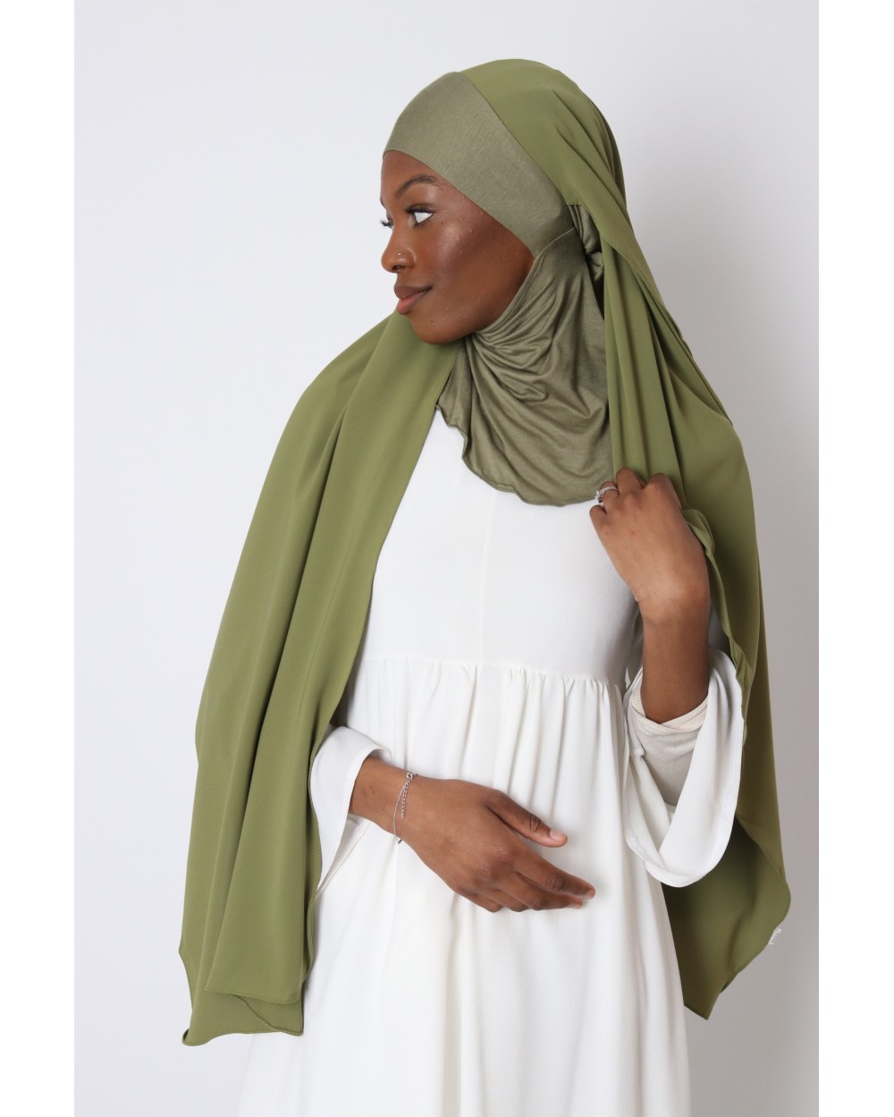 Hijab to put on hood integrated medina silk