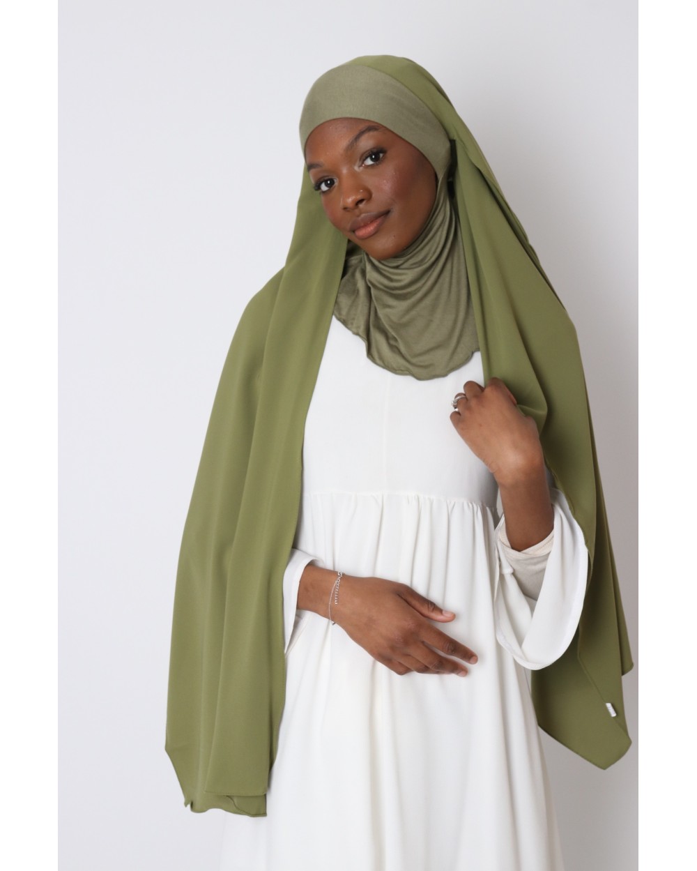 Hijab to put on hood integrated medina silk
