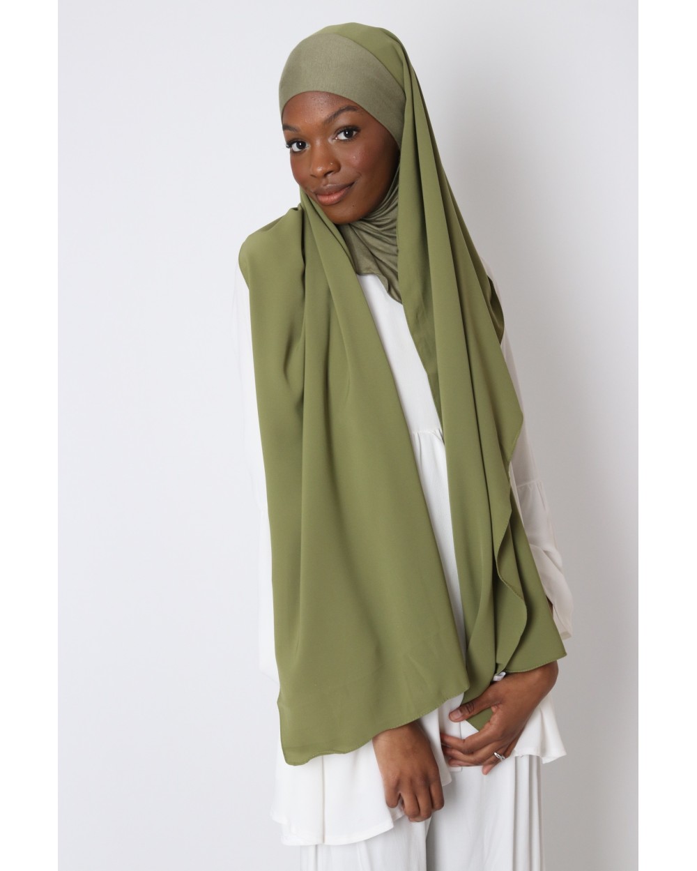 Hijab to put on hood integrated medina silk