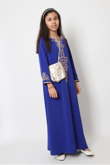 Yosra binti embroidered dress