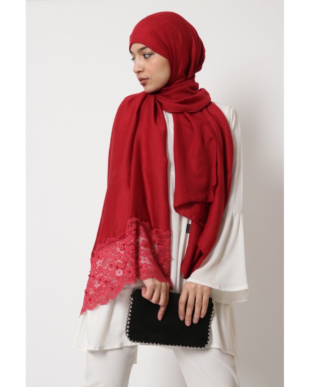 Maxi Hijab Winter Lace and Pearls