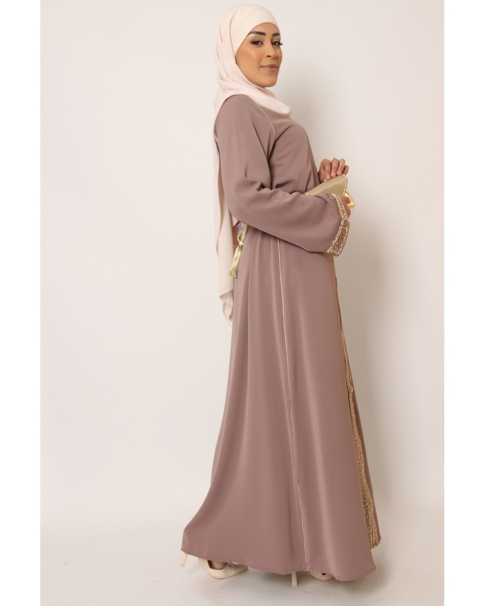 Abaya Salsabyl Oumi