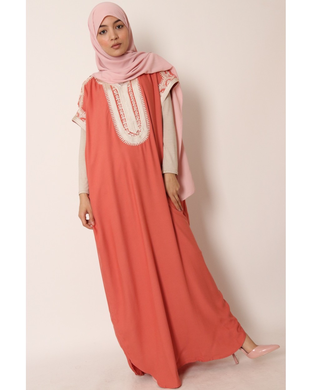 Robe de maison Shanna brodée
