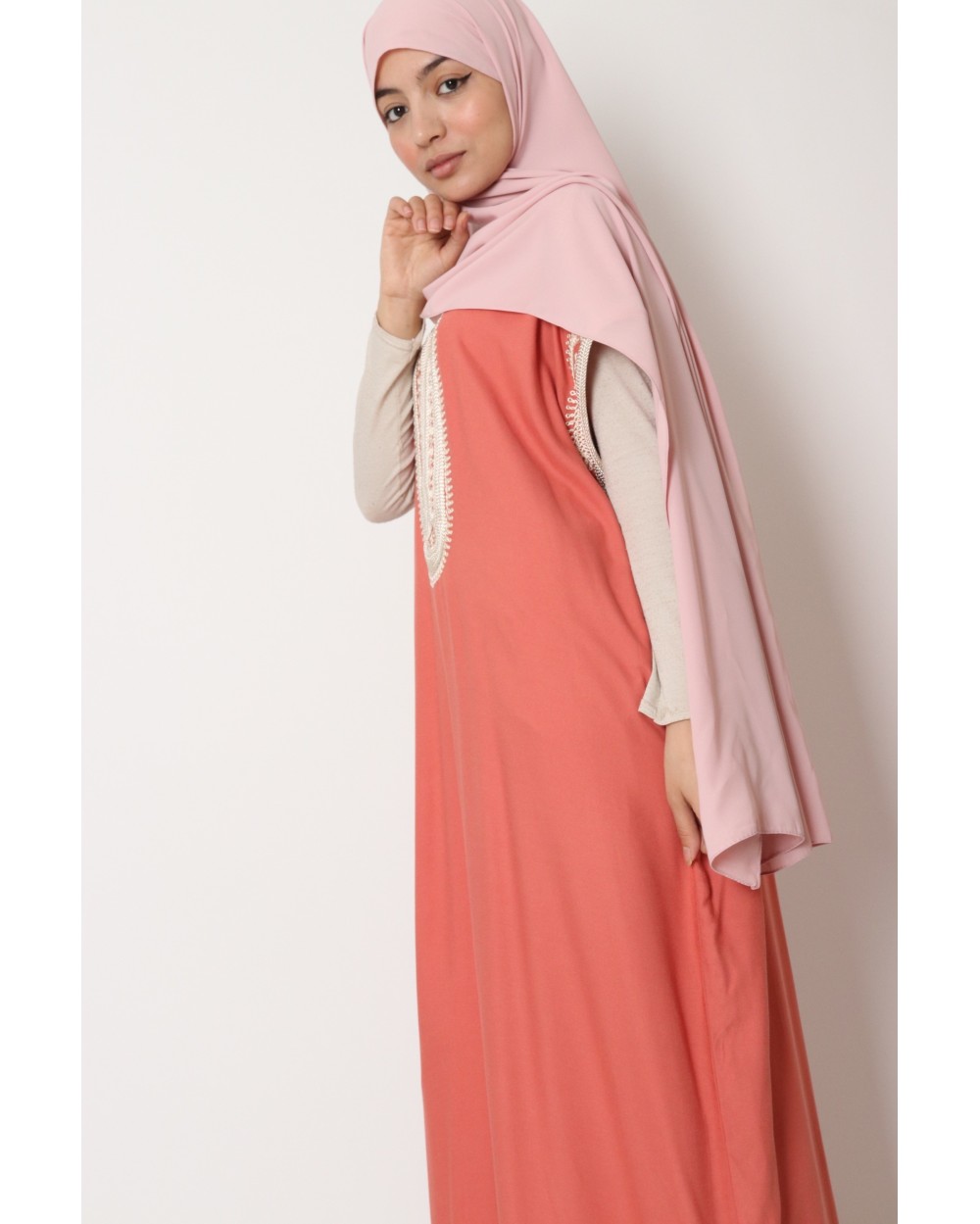 Robe de maison Shanna brodée