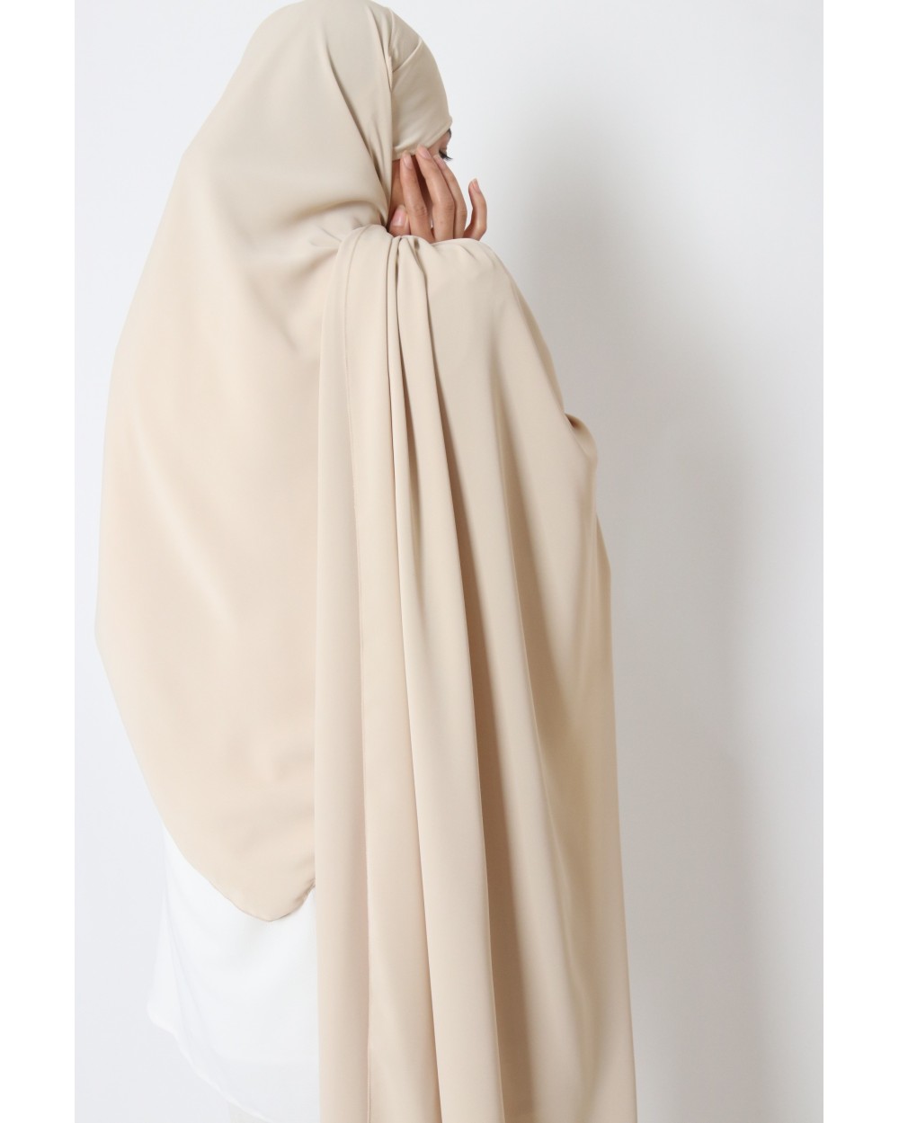 Hijab à nouer en soie de médine