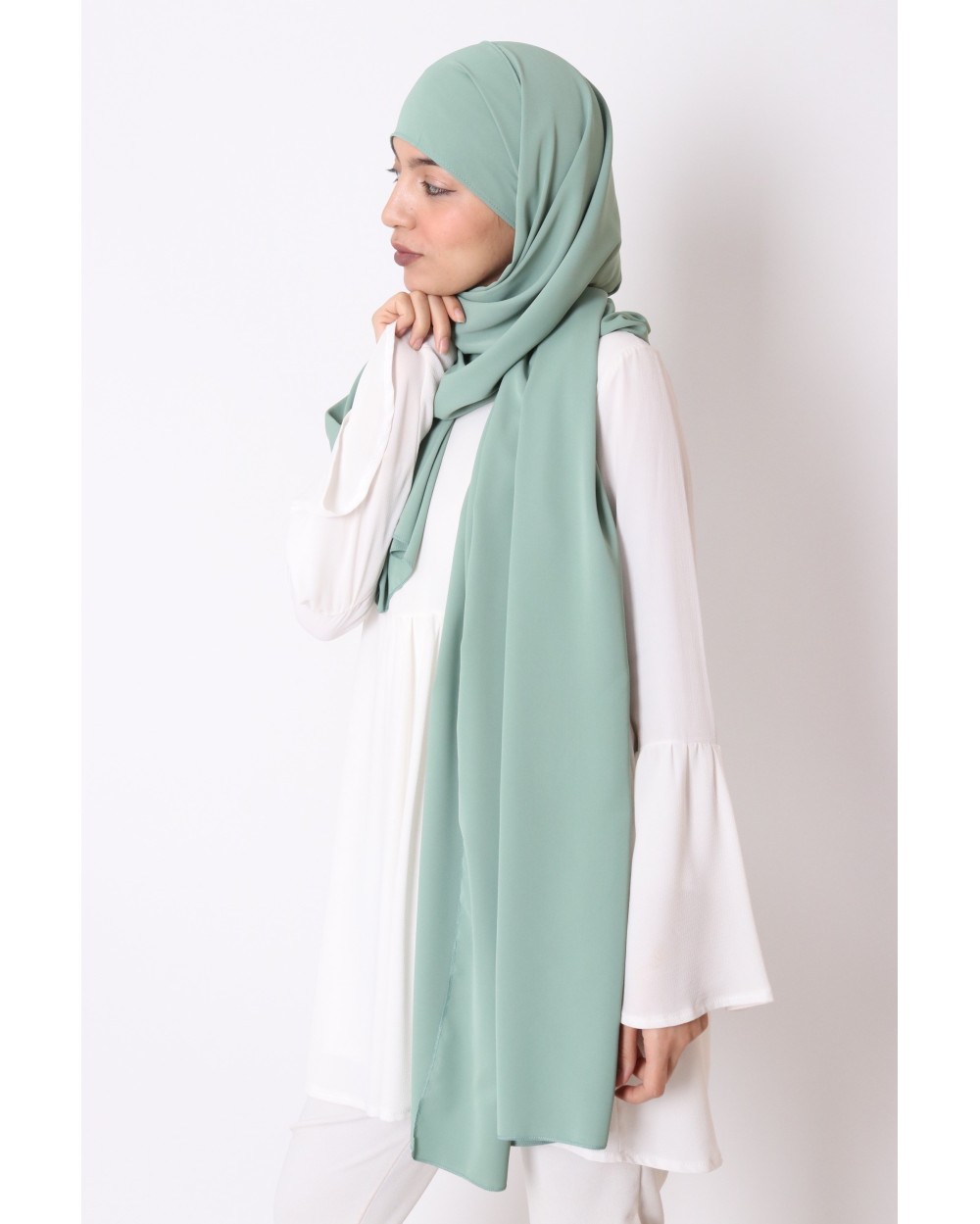 Hijab to tie in Medina silk