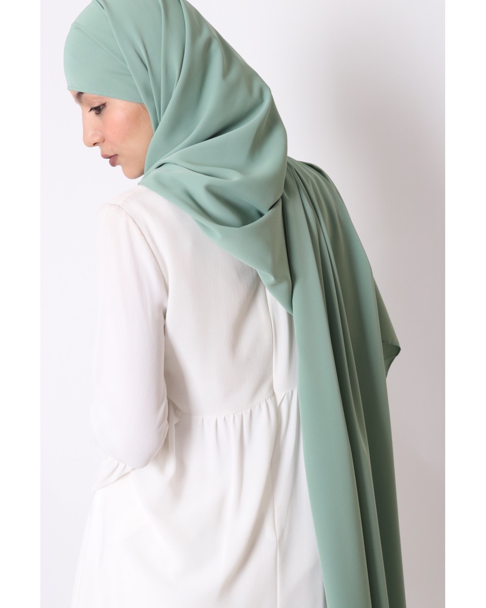 Hijab to tie in Medina silk