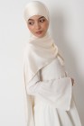 Hijab satin plissée à nouer