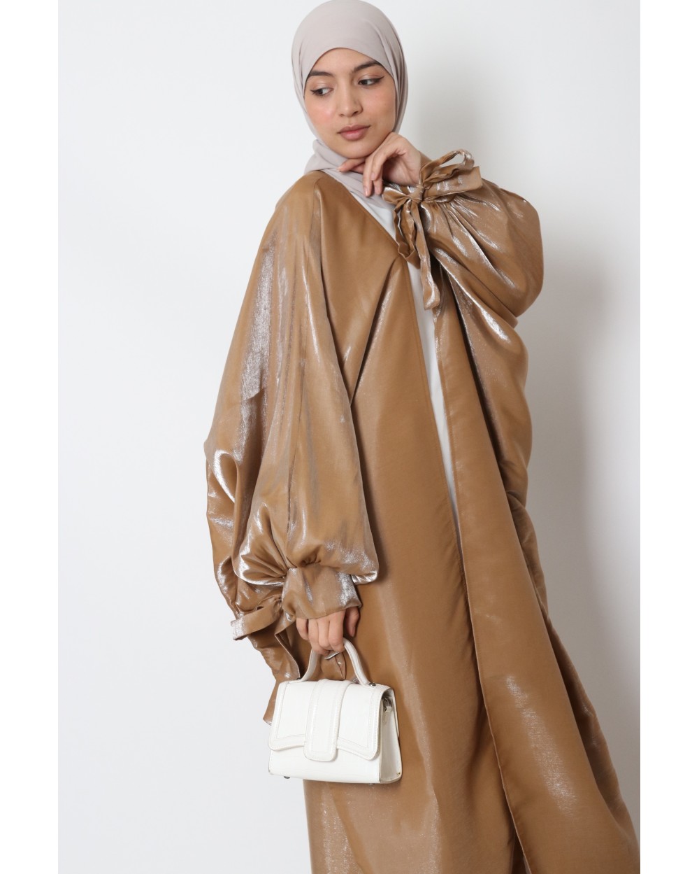 Satin oversized kimono with bow