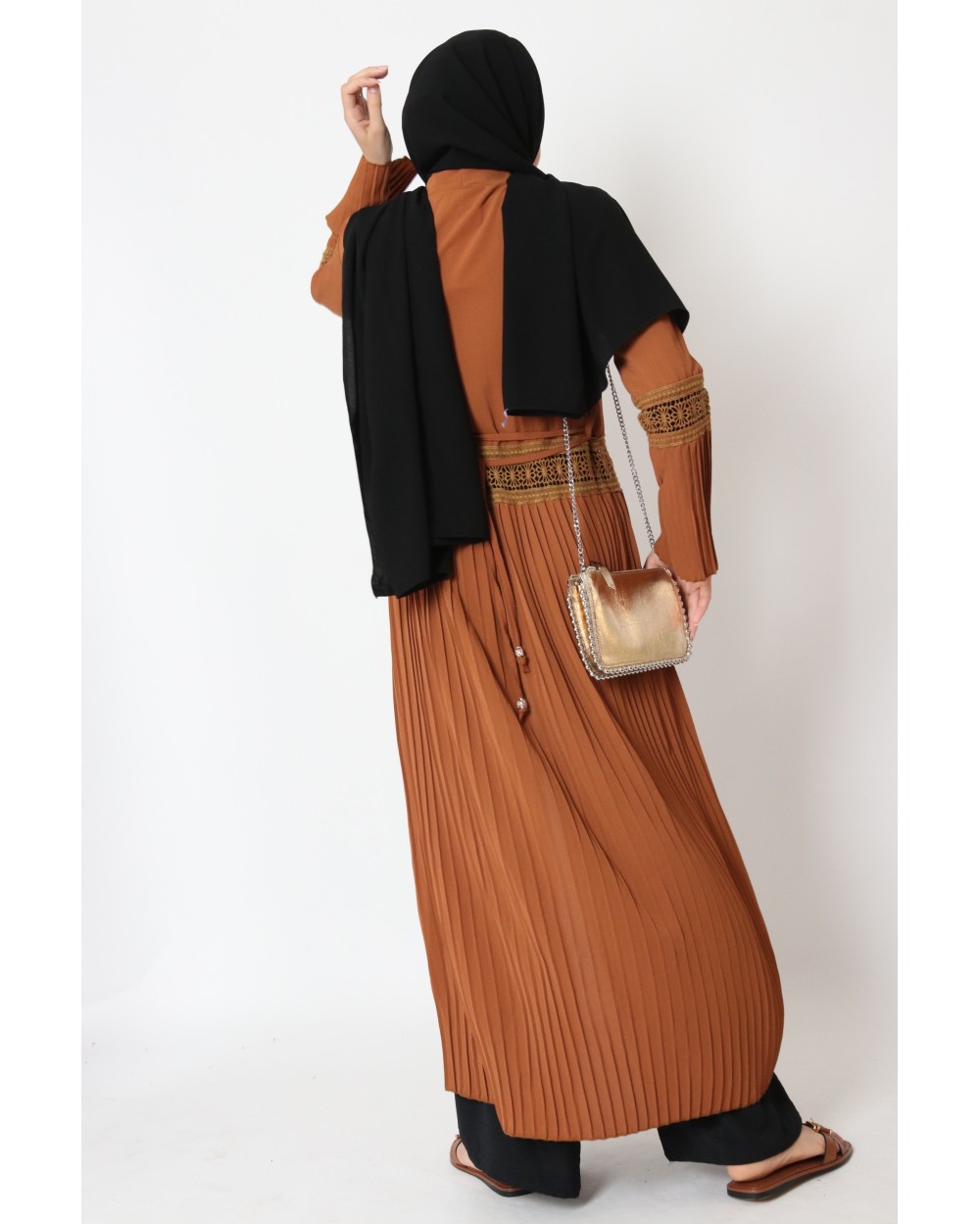 Kimono Kalanistra pleated with lace