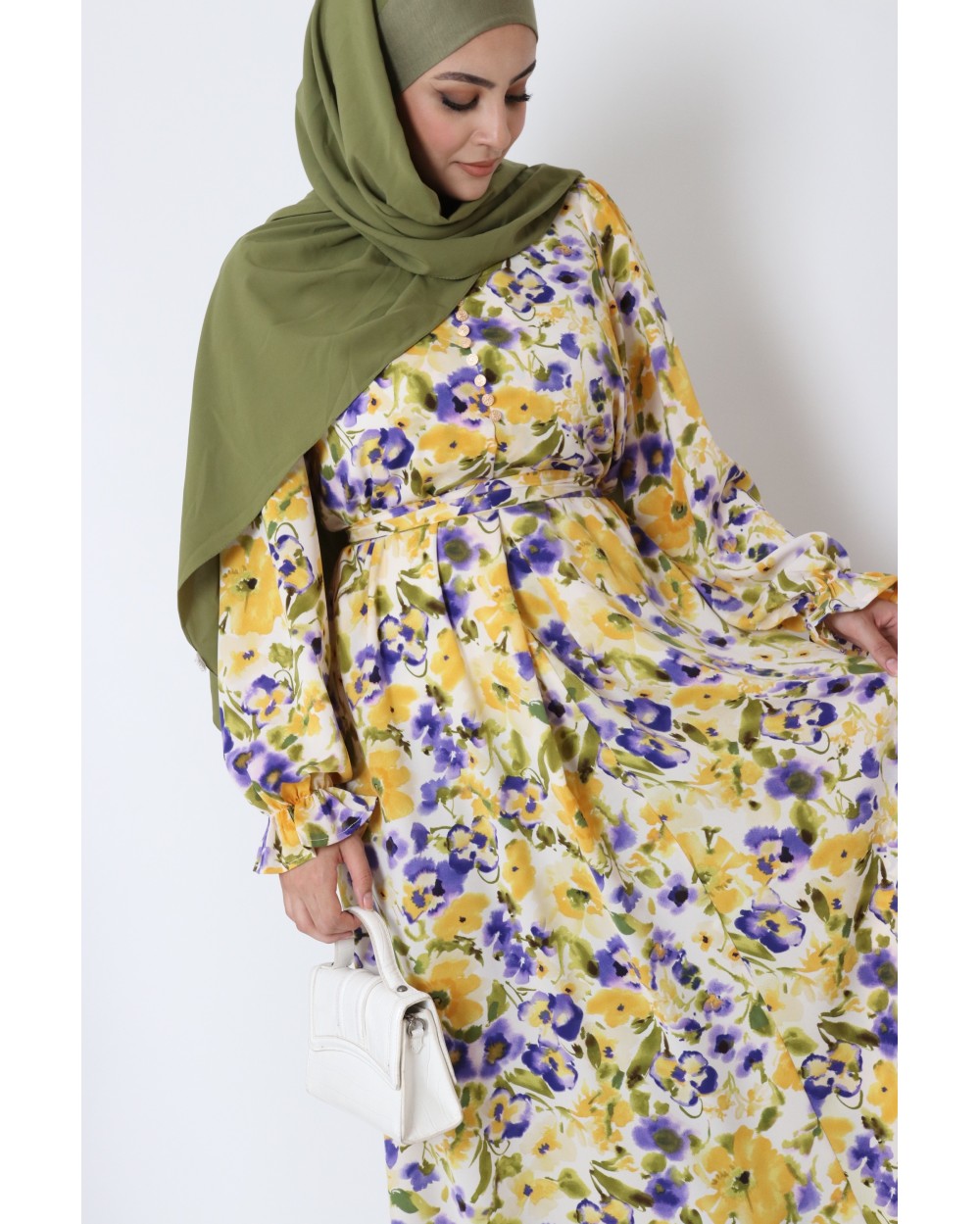 Flower dress with belt