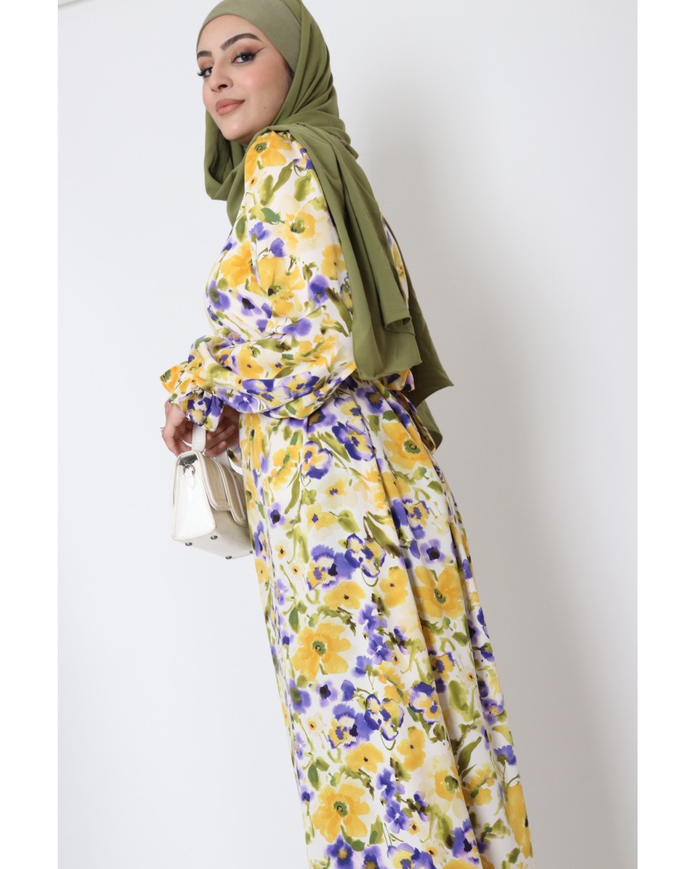 Flower dress with belt