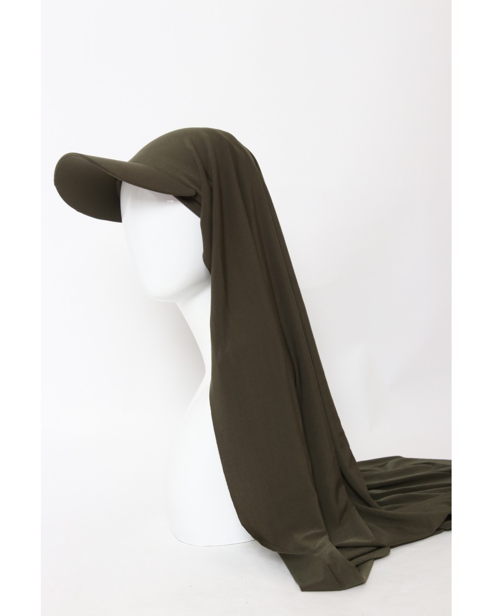 Hijab à enfiler avec casquette intégrée