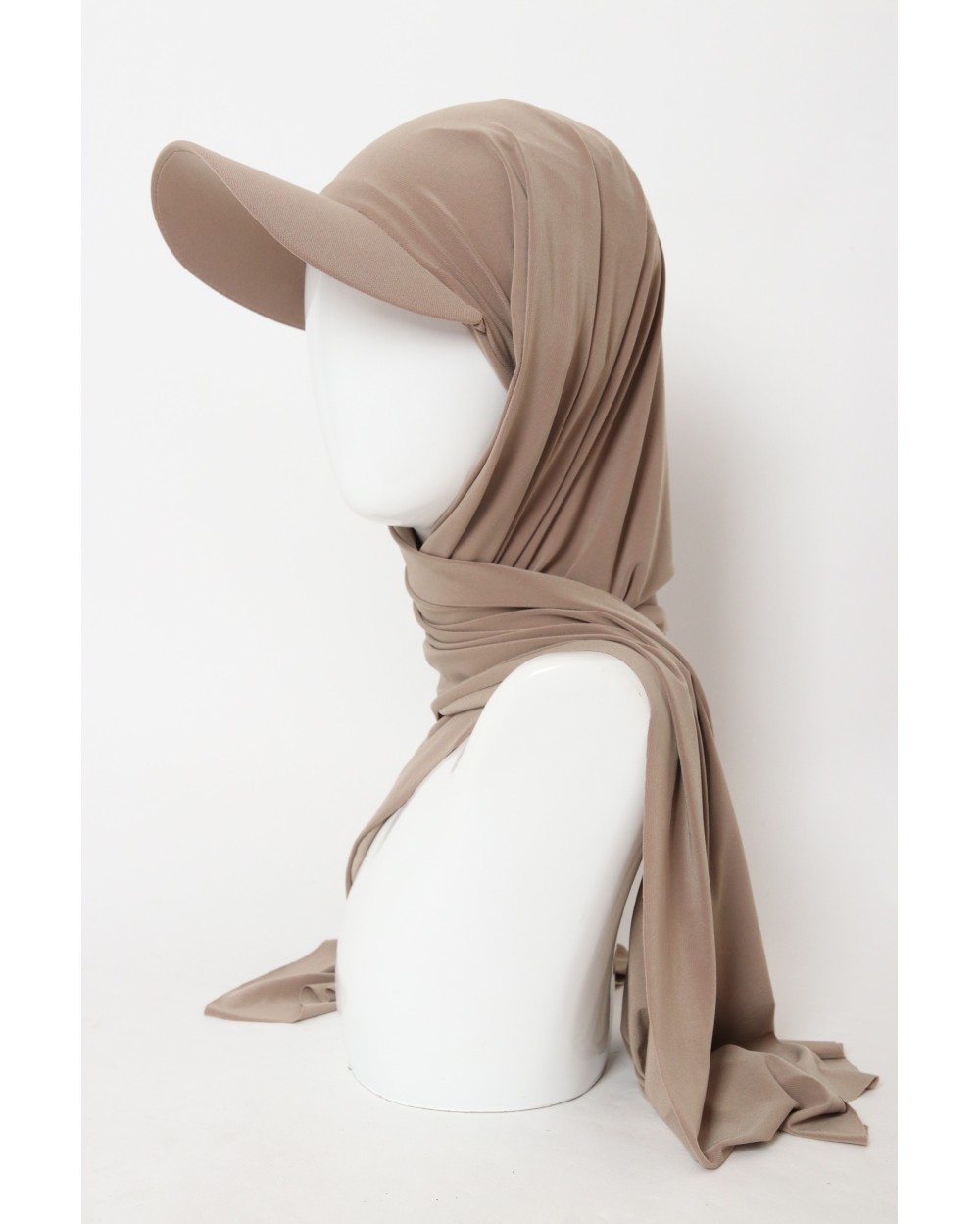 Hijab à enfiler avec casquette intégrée