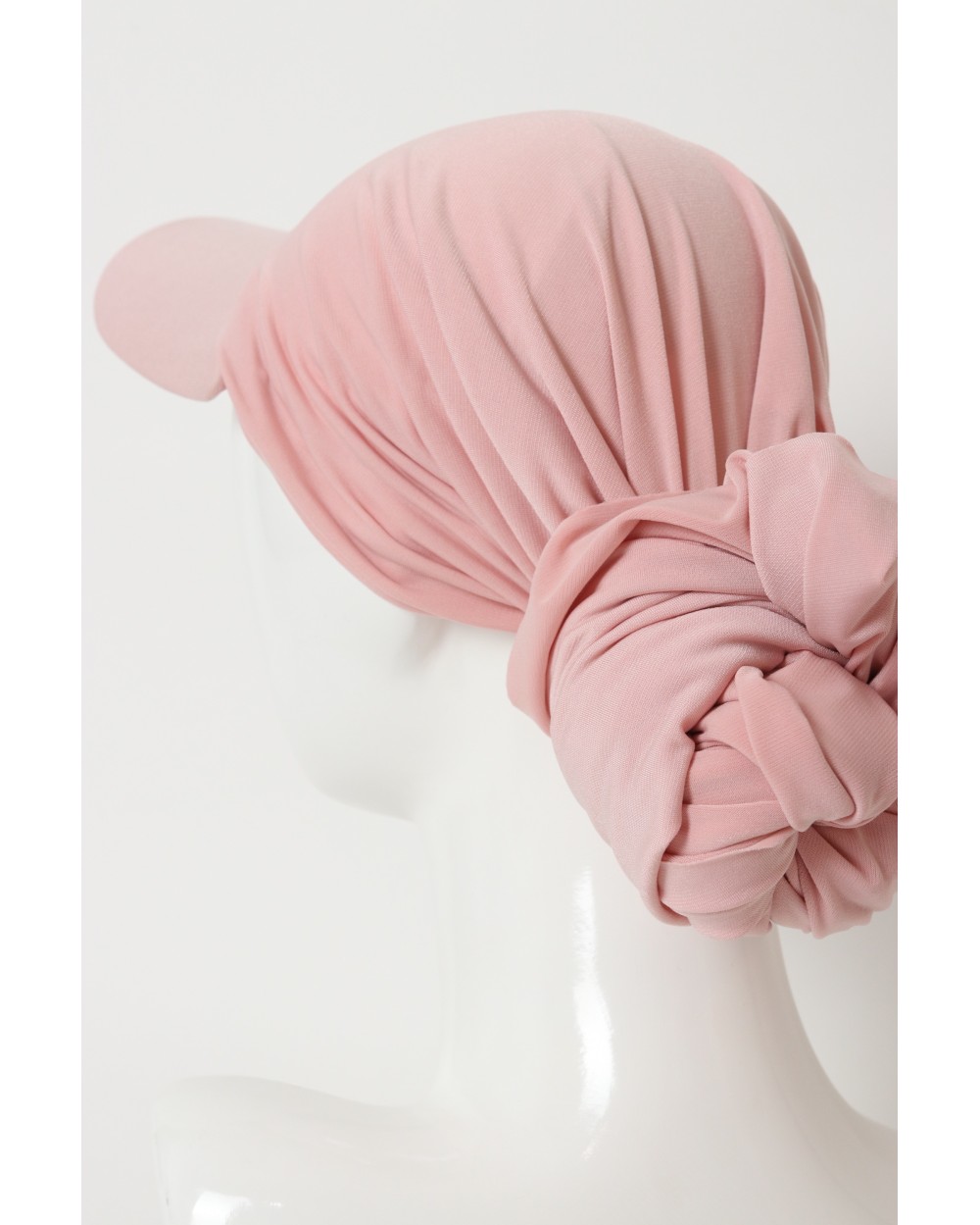 Hijab à enfiler avec casquette intégrée