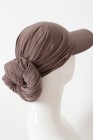 Hijab à enfiler avec casquette intégrée