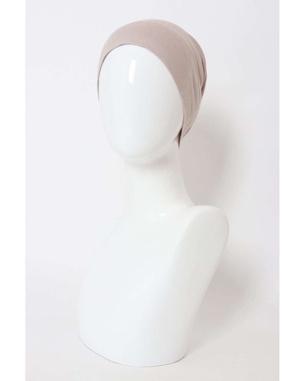 Bonnet fermé sous hijab