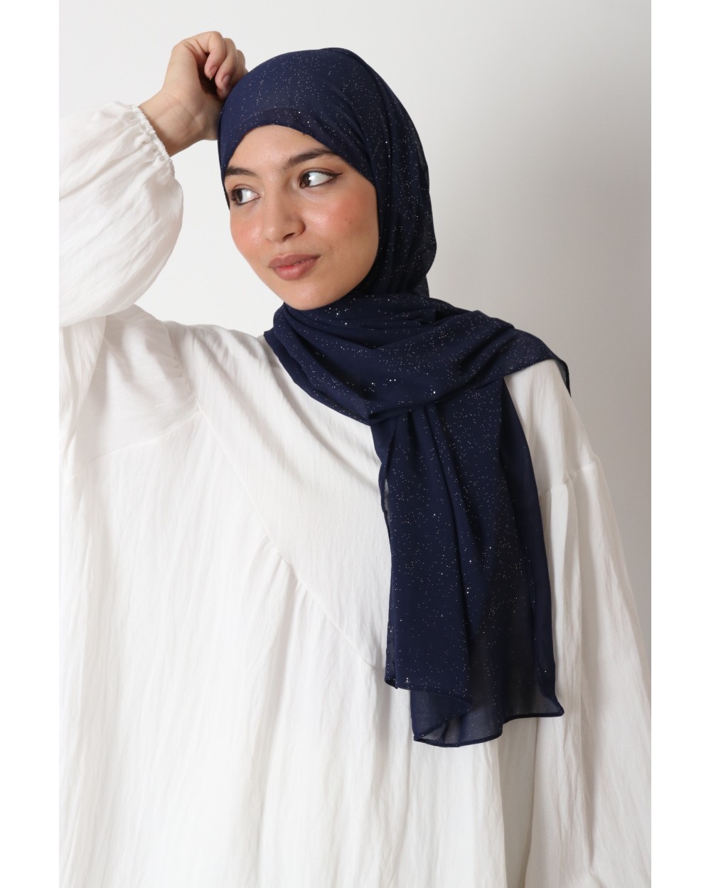 Hijab rectangulaire crêpe fine pailletée