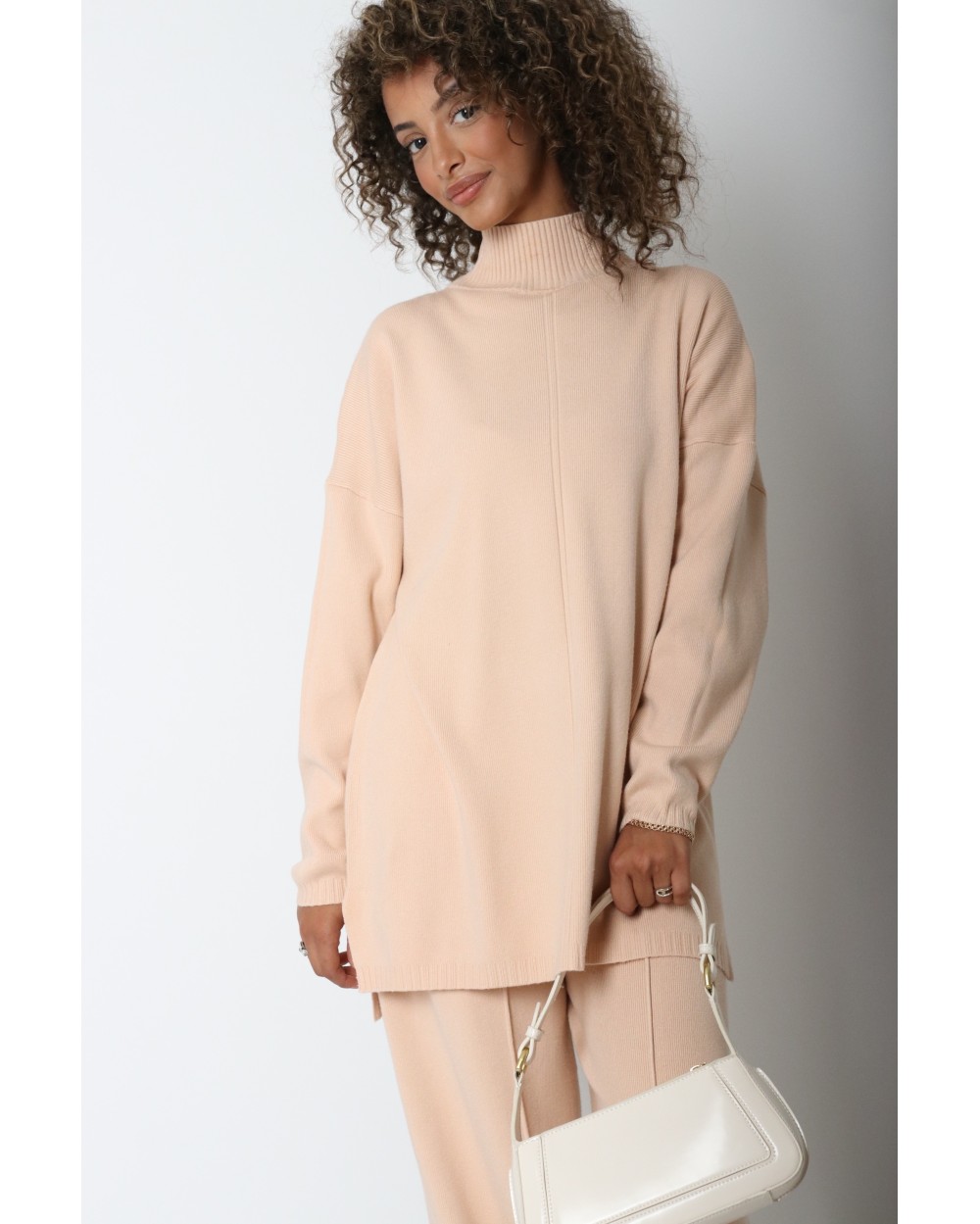 Ensemble pull col montant et pantalon