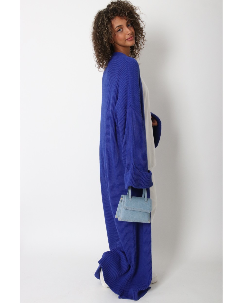 Long knit cardigan with cuffed sleeves