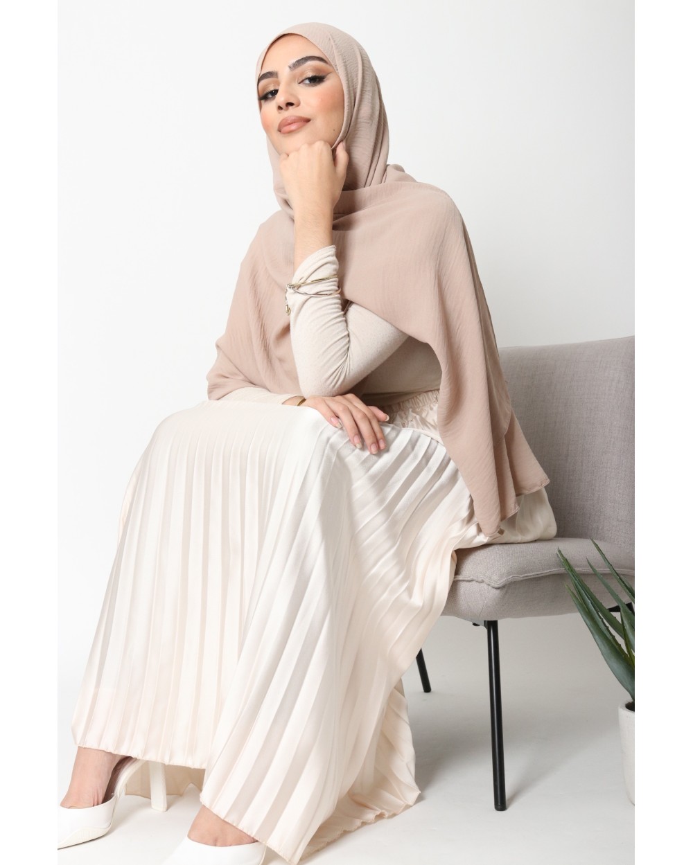 Women's Satin Pleated Bubble Long Skirt