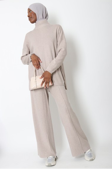 High-neck sweater and pants...