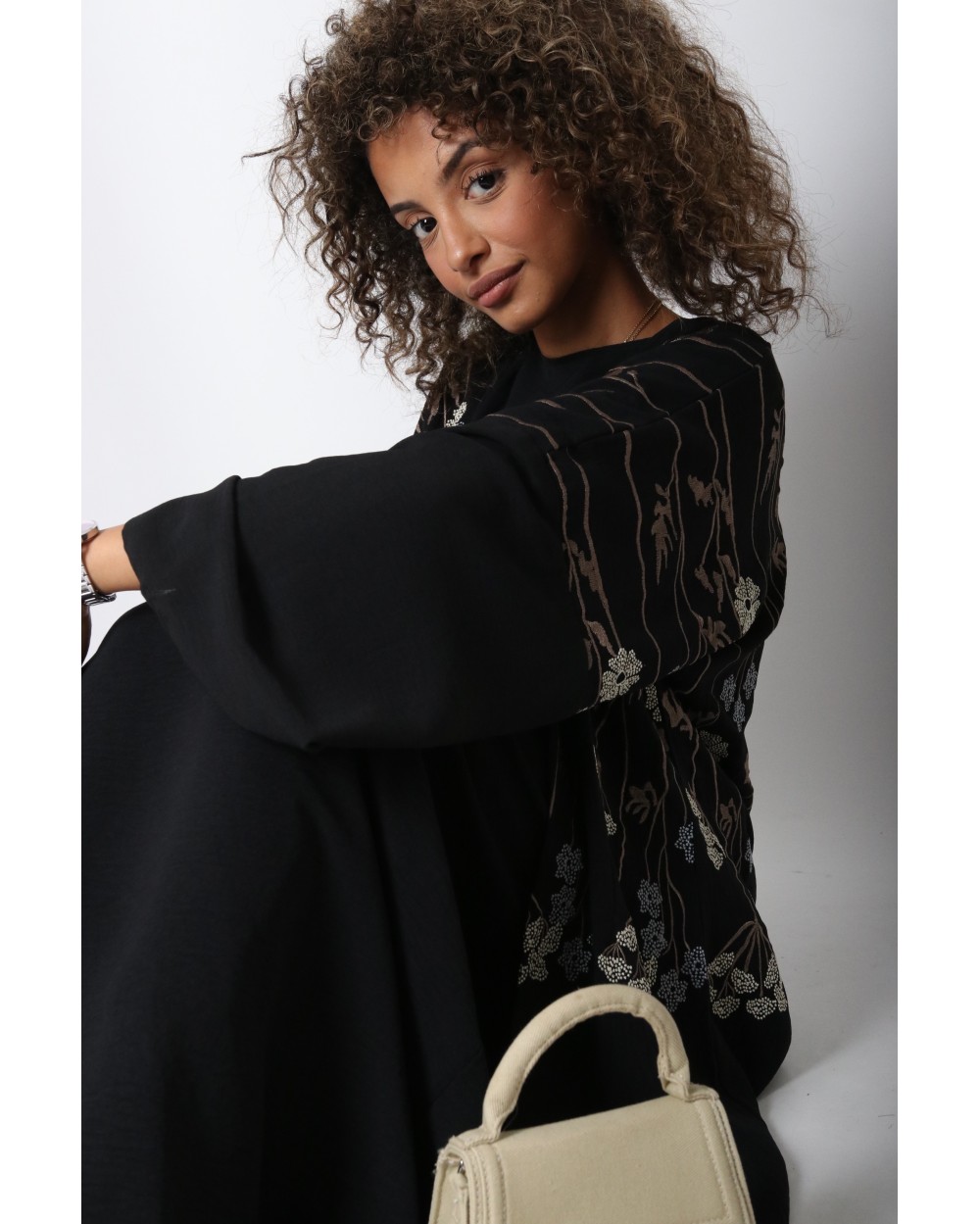 Abaya kimono brodée Wakrah